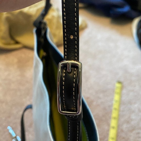 Coach Clip Lock Canvas & Black Leather Trim Shoulder Bag Handbag Vintage 7774 - Picture 7 of 9